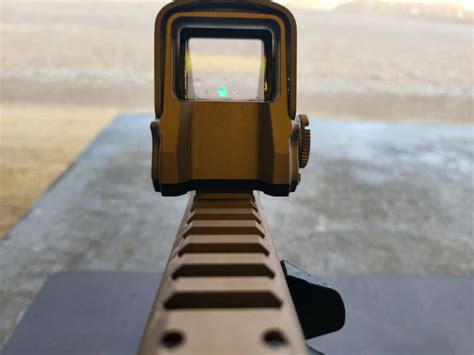 Jan 17, 2023 · GunMag staff was given a sneak peek of the Sig Romeo 9T optic. It is said to have two independent dots. (Photo credit: GunMag staff) Initial reports state the Romeo 9T RDS will have two independent dots within the same optic housing. The first dot is a 2 MOA red dot within a 65 MOA ring. The 65 MOA reticle, for those who might not be very ... . 
