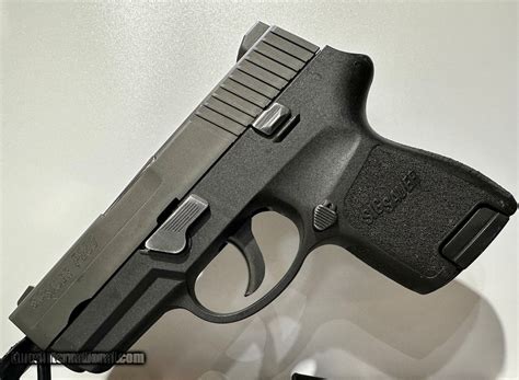 Sig sauer sub compact 40.  The ergonomic design ensures a comfortable grip for most han...
