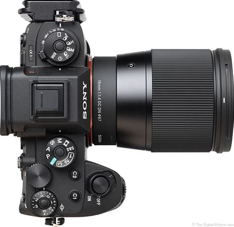 Sigma 16mm f/1.4 DC DN C vs Olympus M.Zuiko 17mm …