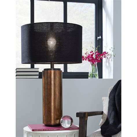 Signature Lamps - Contemporary Hildry Table Lamp Walker