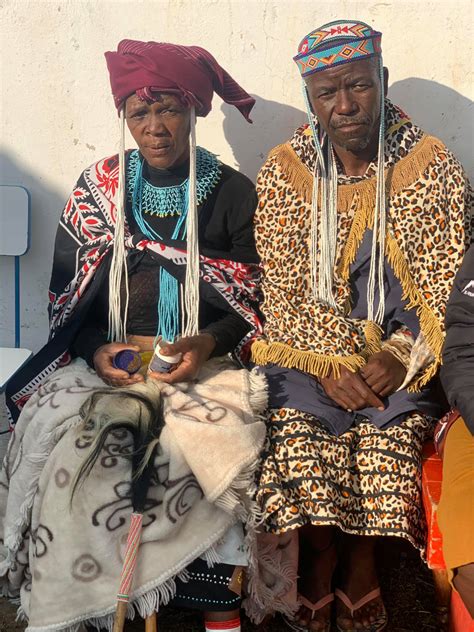 Signs of isilwane emzimbeni