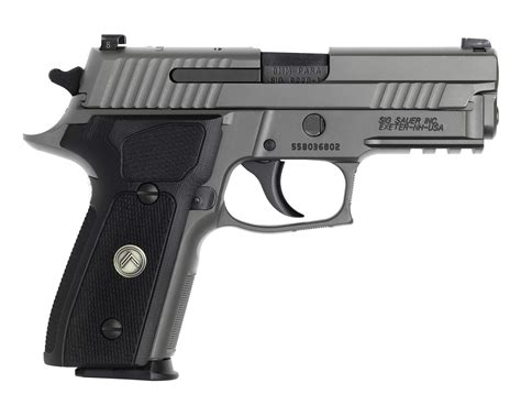 Sigsauer. The Ultimate Custom Experience. build a p365 now. build a p320 now. 