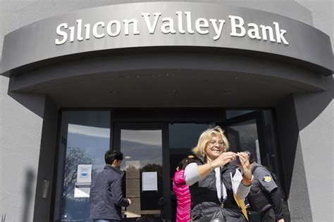 Silicon Valley Bank’s demise disrupts the disruptors in tech