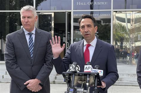 Silicon Valley councilman defers plea on 49ers report leak