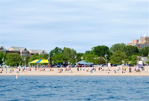 Silver beach st joseph michigan. Silver Beach and Silver Beach Center are where your kiddos can play all day. The beach itself has beautiful views of Lake Michigan and plenty of sand for … 