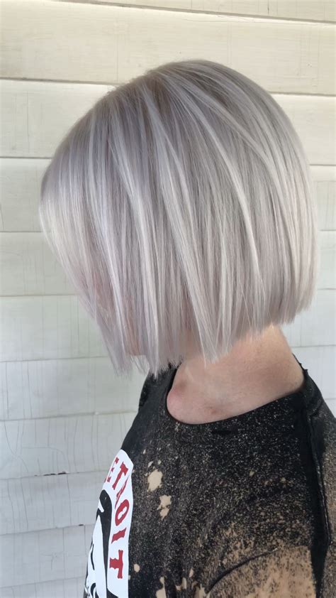 Thin hair always looks better when cut short, and this pixie bob is a real statement. Style bangs that go on one side and opt for a blonde shade. Layer the hair to obtain more volume, and you’ll get a low maintenance hairstyle that will look astonishing on your thin hair. 8. Textured Bob for Fine Hair.. 