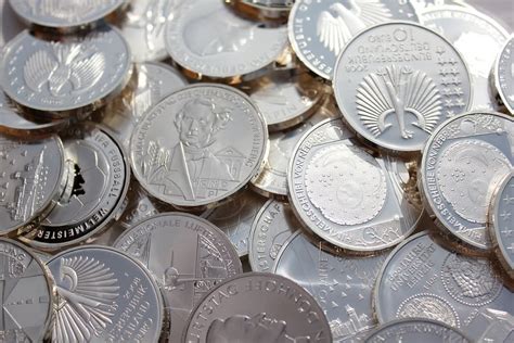 Silver Price Today in CAD | Silver Spot Price and Sil