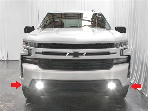 Silverado lights flickering.  Chevy Silverado 1500 &ndash; (Jonathan Weiss /...