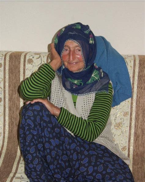 Simge Şahin & İbrahim Sarıpınar Yayla Yollarında Yürüyen Gelin.