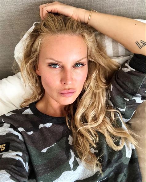 💋 [SEX VIDEO] Simona Krainova Leaks