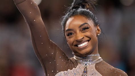 Simone Biles Biography Family Childhood House - YouTube