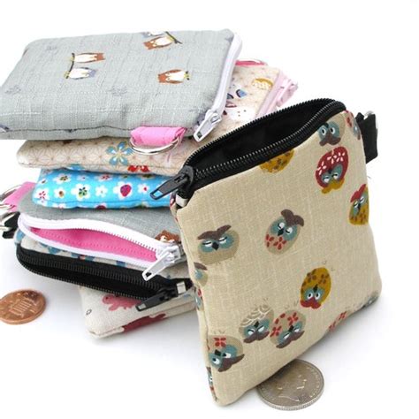 Simple Coin Purse. Free Tutorial and Pattern