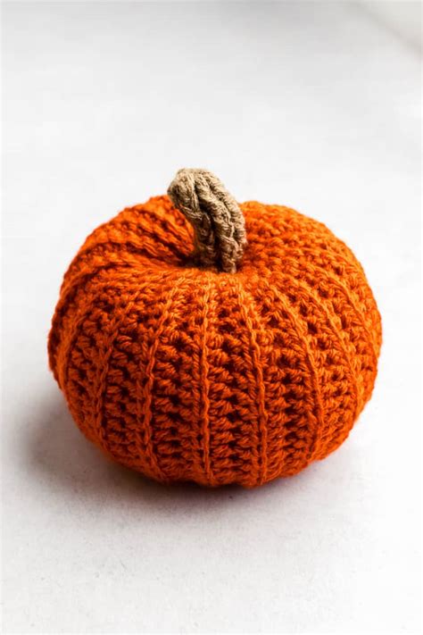 Simple Crochet Pumpkin