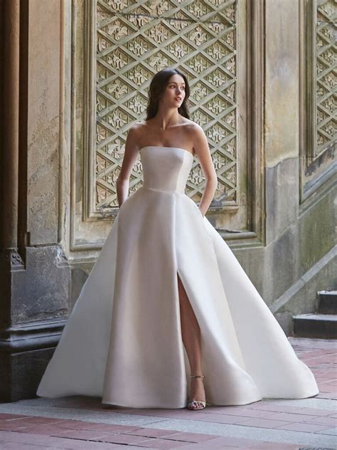 Simple Elegant Wedding Dresses