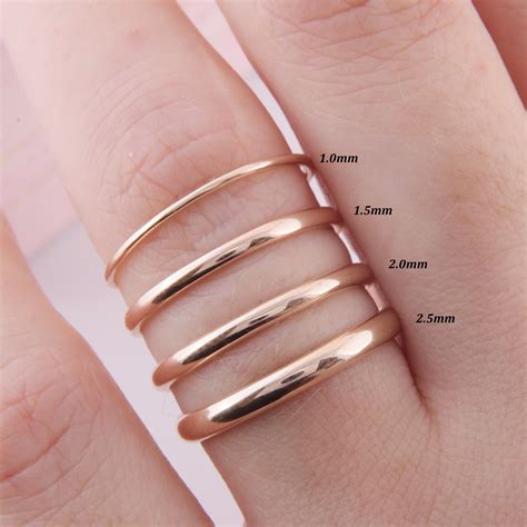 Simple Gold Wedding Bands For Her