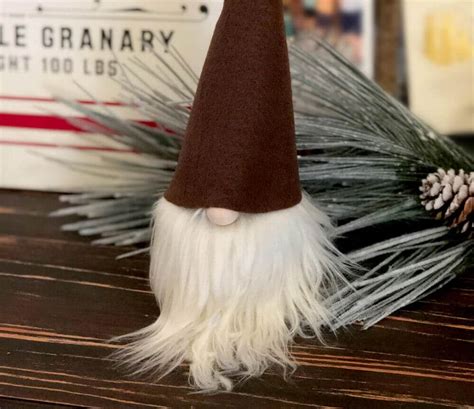 Simple No Sew Gnome Tutorial Halfpint Party Design Gnome tutorial