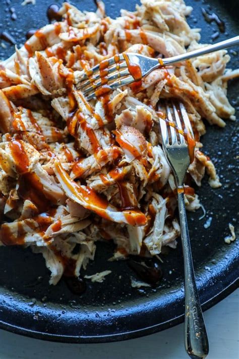 Simple Smoked Pulled Chicken - Bonappeteach