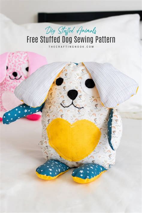 Simple stuffed dog sewing pattern.  Lots of free sewing patterns with easy step by step tutorial...