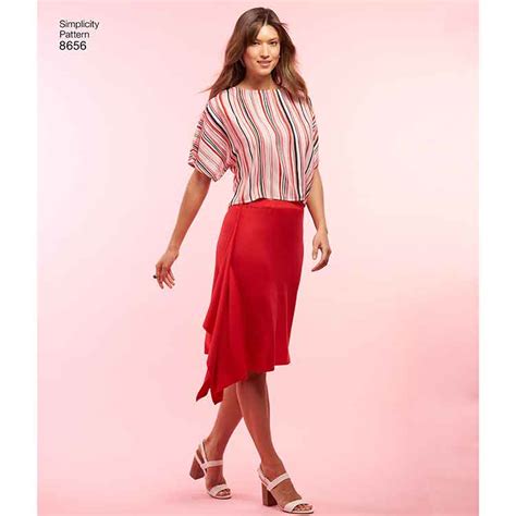 Simplicity 8656. Women