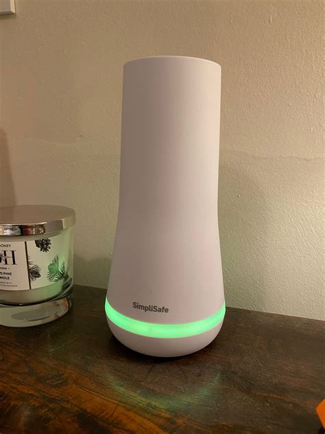 Simplisafe base station no light. Light slow flashing red. Had a warning the last the system was operating on backup power because of a low battery. Changed batteries in base unit, changed batteries in hand held keypad. Still slow flashing red. Armed and disarmed the unit… still flashing red. Help! 