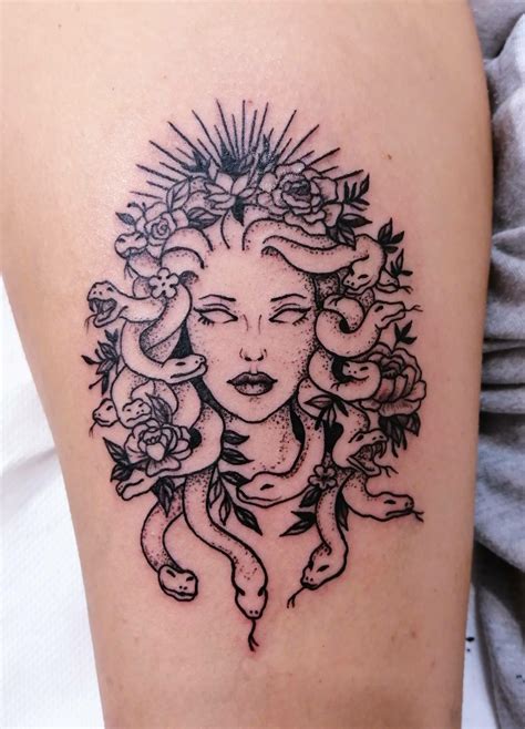Simplistic medusa tattoo. According to the Greek poet Hesiod, Medusa lived on the island of Sarpedon in the Western Ocean near the Hesperides. The historian Herodotus later placed them in Libya. Medusa lived with her two sisters, Stheno and Euryale, in a cave surrou... 