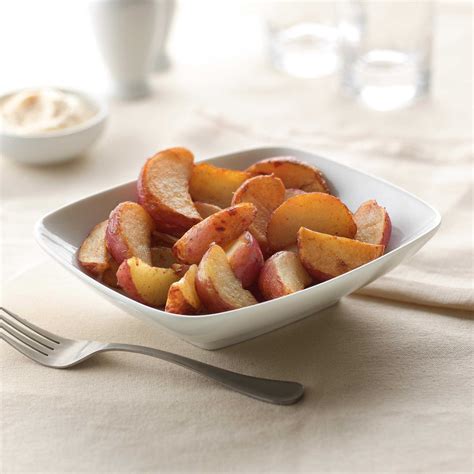 Simply Potatoes® Refrigerated Small Red Skin Wedges made with …