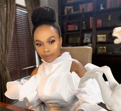 Sindi Dlathu Biography, Age, Height, Husband, Net Worth, Family