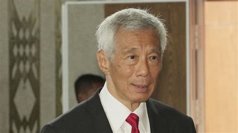 Singapore prime minister tests positive for COVID again in rare rebound case