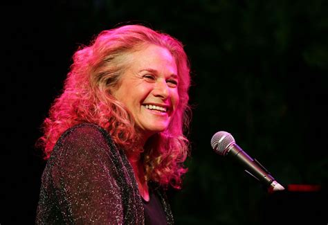Singer carol king. 2021. Carole King tried hard to not be a star; in fact, she tried not to be a performer at all. For years, she remained content to squeeze into a cubicle at 1650 Broadway in Manhattan (down the street from the Brill Building) where she and Gerry Goffin cowrote some of the greatest songs in modern musical history. 