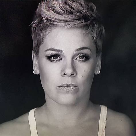Short answer singer pink hairstyles 2021