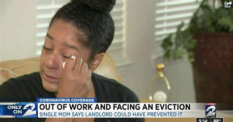 Single Mom in Texas Evicted Even Though She Was Approved