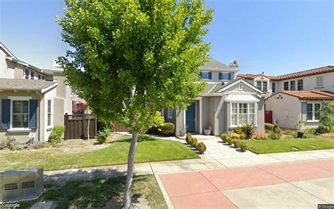 Single family residence in Alameda sells for $1.6 million