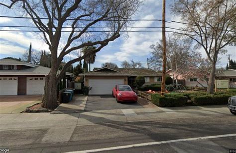 Single family residence sells in Palo Alto for $3.2 million