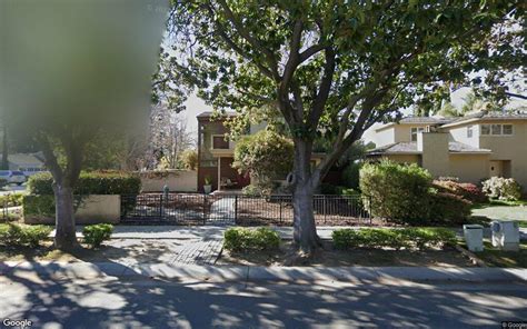Single family residence sells in Palo Alto for $4.9 million