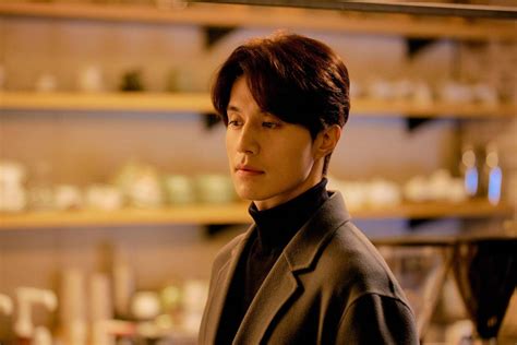 Single in seoul. Một Mình Vẫn Ổn't (Single in Seoul) là một bộ phim thuộc thể loại tình cảm, hài hước của đạo diễn Park Beom-su, Hàn Quốc. Phim xoay quanh hành trình tìm kiếm tình yêu của nhà văn nổi tiếng Park Young-ho (Lee Dong-wook) theo chủ nghĩa độc thân và tổng biên tập tài năng Joo Hyun-jin (Lim Soo-jung). 
