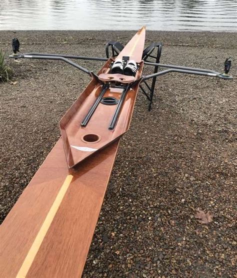 Single scull for sale. 249mm. Mould 135 is Sykes’ first dedicated lightweight women’s mould. With a length of 7.35m and a narrow beam that results in extremely low drag, this is one of only a few hulls available in the world that has been designed specifically for lightweight women. Whilst the hull features a low drag design, we have not compromised on its stability. 