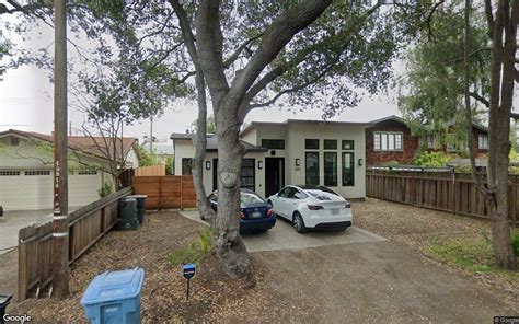 Single-family house sells for $4.1 million in Palo Alto