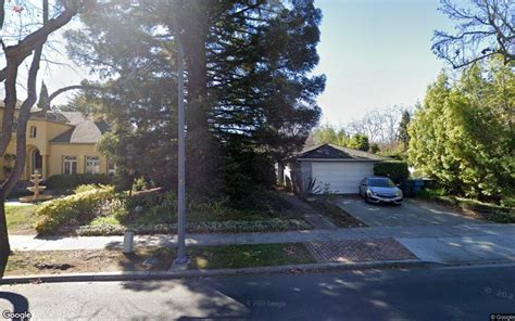 Single-family residence in Palo Alto sells for $3.9 million