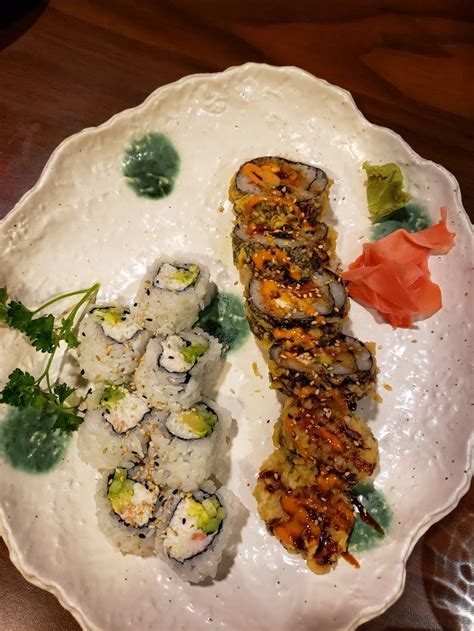 Sinju sushi. Sinju does sushi catering! Whether it be a private dinner at your home or exquisite party in of our private dining areas, Sinju can customize a menu and experience for you and your guests. Please fill out the inquiry form or for questions, email us at: catering@sinjurestaurant.com 