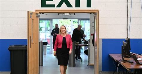 Sinn Féin scores record win in Northern Ireland as voters rage at DUP blockade of Stormont