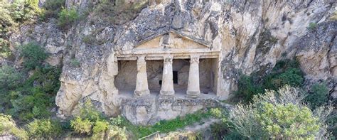 Sinop’un saklı tarihi mekanı: Boyabat kaya mezarlarıs