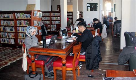 Sinop Dr. Rıza Nur İl Halk Kütüphanesi'nde okuyucu sayısı arttı - Son Dakika Haberleri