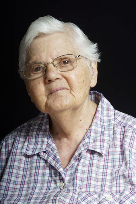 Sisters oregon obituaries.  His oringinal name was probably either Brunty or Prunty.  She did...