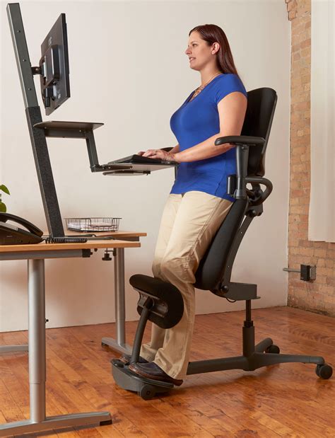 Sit stand chair. For a taller standing desk chair, we recommend the Wobble Stool from Uncaged Ergonomics. With a height range of 28.5-84cm (23-33in), it offers natural tilting and leaning. The plush, padded seat ensures comfort, while the counter-balanced base provides stability. Assembly is tool-free but may require some force. 