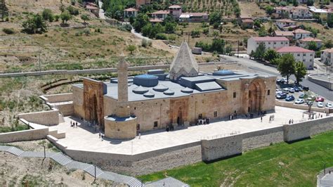Sivas Divrigi Dillioglu Mahallesi terapi halı yıkama