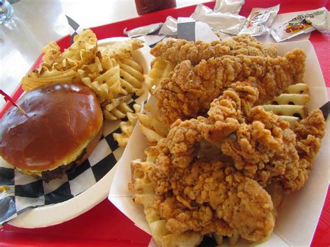 Six flags food. Dining Pass at Six Flags worth it? ... Is the Dining Pass at Six Flags worth the money? For me, the answer is yes. Yet depending on your situation it might be ... 