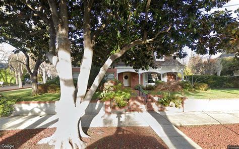 Six-bedroom home sells for $7.2 million in Palo Alto