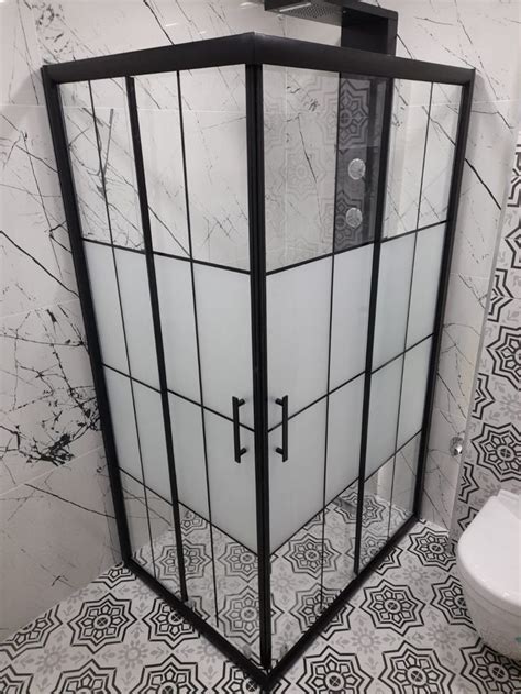 Siyah dusakabin Pinterest.