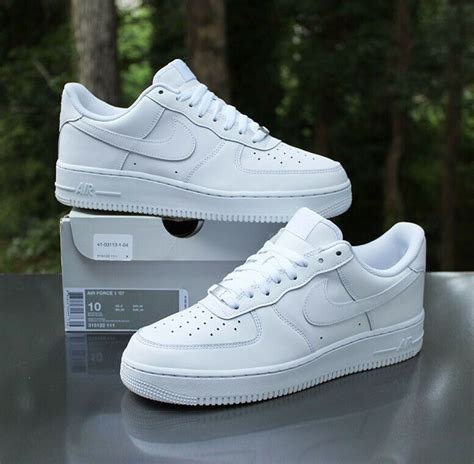 Size 10 - Nike Air Force 1 Low