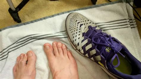 Size16Feet Leaks 🍌 XXX